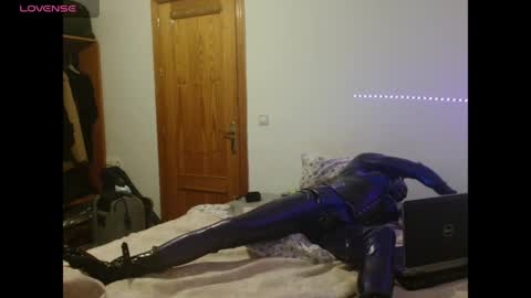 Drone1397 online show from April 2, 11:44 pm