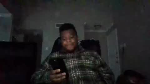 SmoovFanz online show from December 2, 9:46 pm