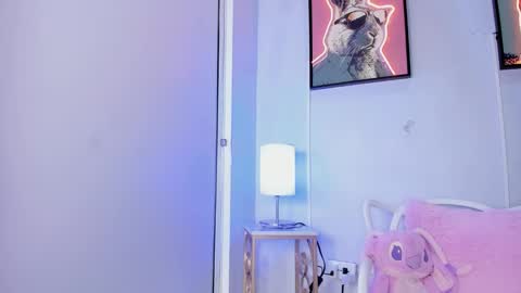 dulce__fiore07 online show from February 18, 12:27 pm