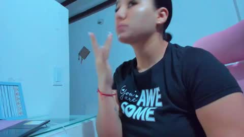 Dulce  online show from March 4, 12:33 pm