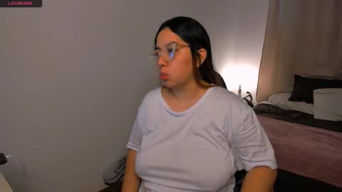 Snapshot of dulce_brithany chatting on October 14, 12:41 pm dulce brithany online show from October 14, 12:41 pm