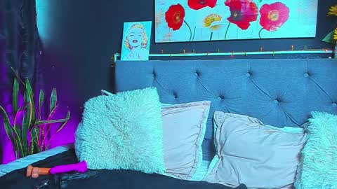 C E L E S T E  online show from January 28, 7:21 pm