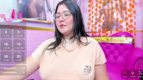 Snapshot of dulce_meow chatting on October 20, 12:32 pm Dulce online show from October 20, 12:32 pm