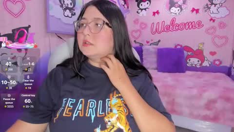 Dulce  online show from March 31, 12:16 pm