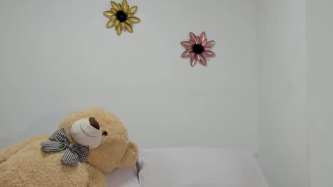 Snapshot of dulce_roberts_ chatting on January 16, 12:52 pm Dulce online show from January 16, 12:52 pm
