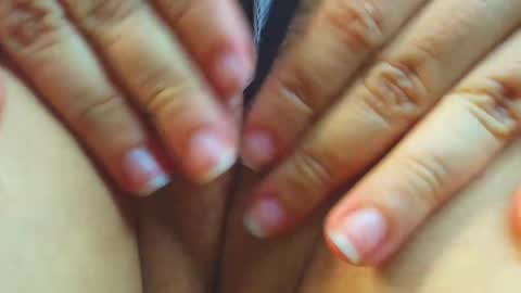 Dulce  online show from February 28, 4:49 am