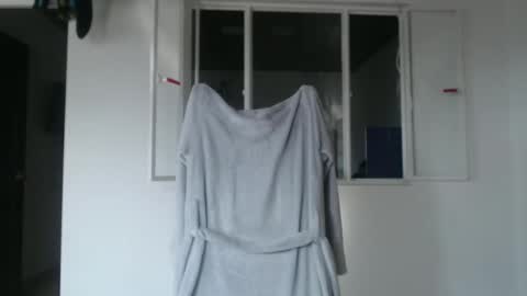 dulceisabellax online show from January 16, 8:57 pm