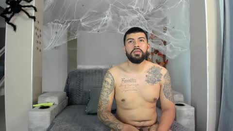 Jlozada05 online show from October 29, 5:53 am