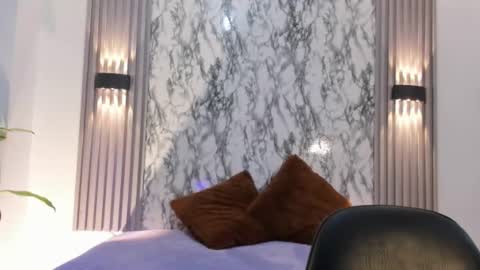 Snapshot of dulcinea_2 chatting on October 14, 7:17 pm dulcinea 2 online show from October 14, 7:17 pm