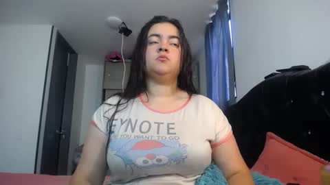 Nicole   online show from November 18, 11:24 am