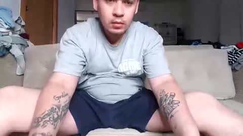 duocaliente310037 online show from June 14, 5:37 pm