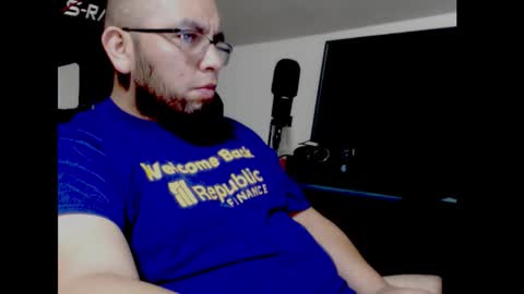 duroporelchiquito online show from March 24, 4:40 am