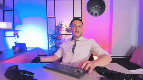 Dustin Sonne online show from March 7, 3:50 am