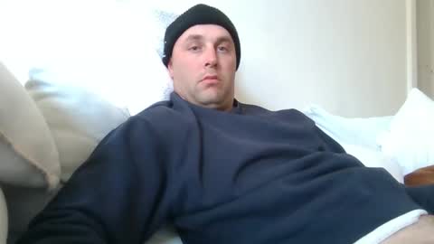 dustyroy09 online show from September 17, 6:06 am