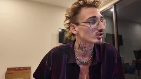 lokisweet online show from January 12, 7:43 pm