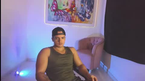 dwayne_esteven10 online show from January 18, 6:17 pm