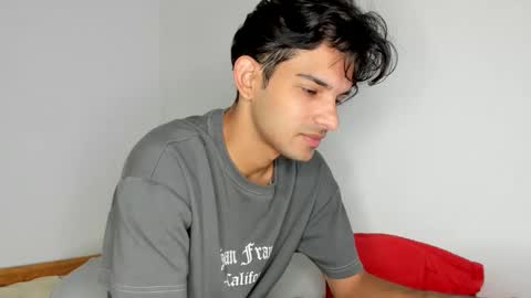 Dylan online show from November 26, 6:15 pm