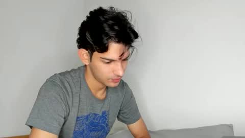 Dylan online show from December 1, 6:17 pm