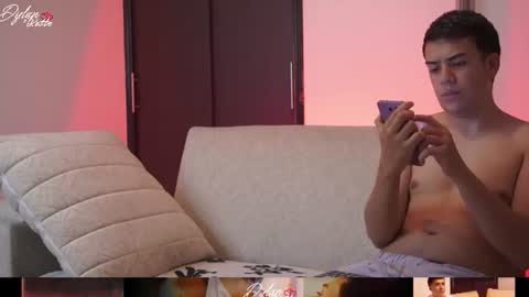 dylan kate Live online show from June 26, 12:27 am
