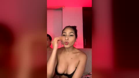 dylan kate Live online show from July 18, 12:45 am