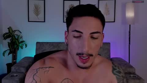 Bryan model independient online show from March 11, 12:24 am