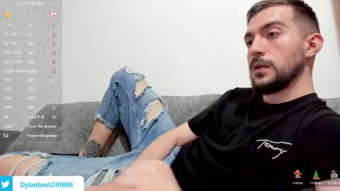 Dylan online show from June 6, 12:27 am