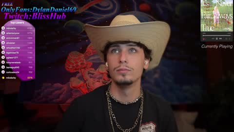 Dylan Daniel 7.8 online show from December 14, 11:45 pm