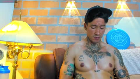 D Y L A N online show from March 2, 11:42 pm