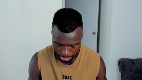 Dylan Taylor online show from October 29, 4:25 am