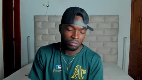 Dylan Taylor online show from February 15, 5:53 am