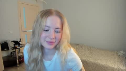 fansly - yourbestbaby online show from April 11, 6:40 am