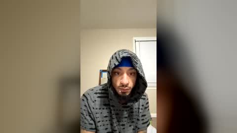E and K  online show from July 1, 5:27 am