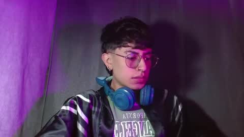 eather_luxury online show from January 4, 7:13 pm