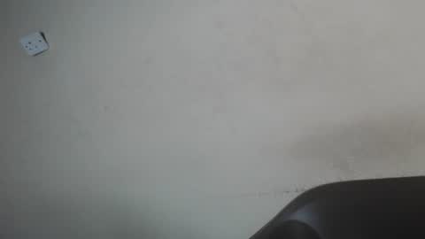 eatuupx online show from January 28, 7:11 am