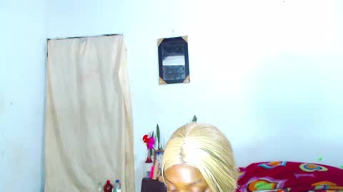 chayna smith online show from February 25, 1:41 am