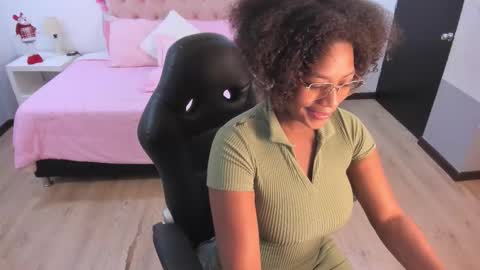 ebony_fantasy2 online show from November 19, 12:48 pm