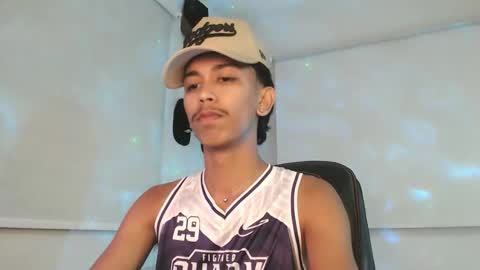 ebony_fuckboy online show from November 20, 7:11 pm