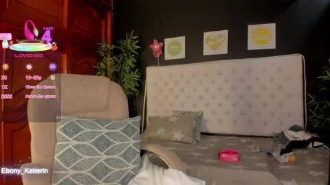 ebony_katterin online show from June 4, 2:34 pm