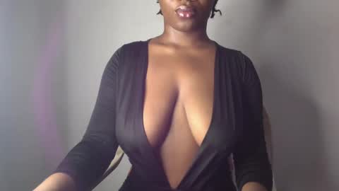 delilah online show from March 10, 9:12 am