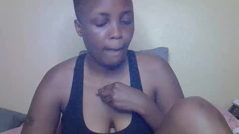 ebony_rubie online show from December 16, 2:08 am