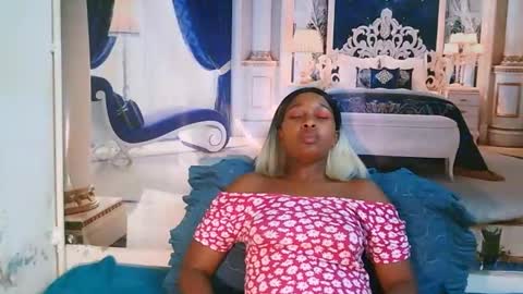 Tamia online show from February 5, 1:11 pm