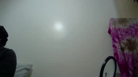 Loreina online show from February 16, 2:10 am