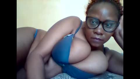 MAMITO online show from October 22, 10:51 am