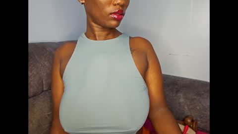 Ebony Melanie online show from November 19, 9:46 pm