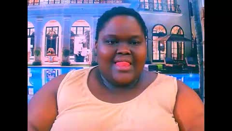 ebonyhotbuns4u2luv online show from June 5, 6:52 am