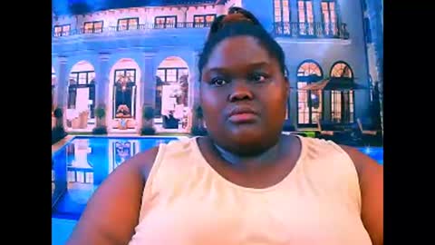 ebonyhotbuns4u2luv online show from April 22, 6:09 am