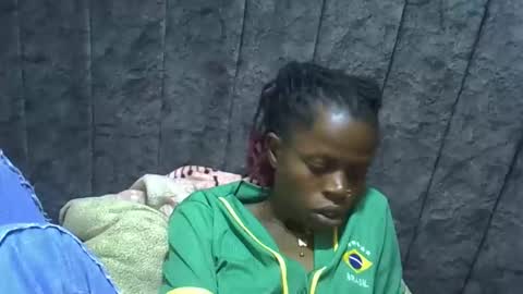 Liz online show from September 9, 9:37 pm