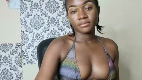ebonyx_kokox online show from October 19, 10:58 pm