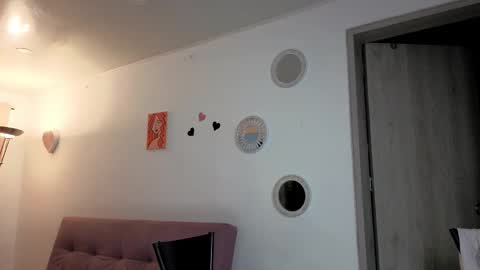 Colette online show from November 29, 4:31 am