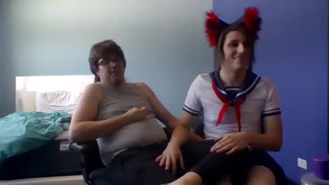 echowulf96 online show from December 16, 5:30 pm